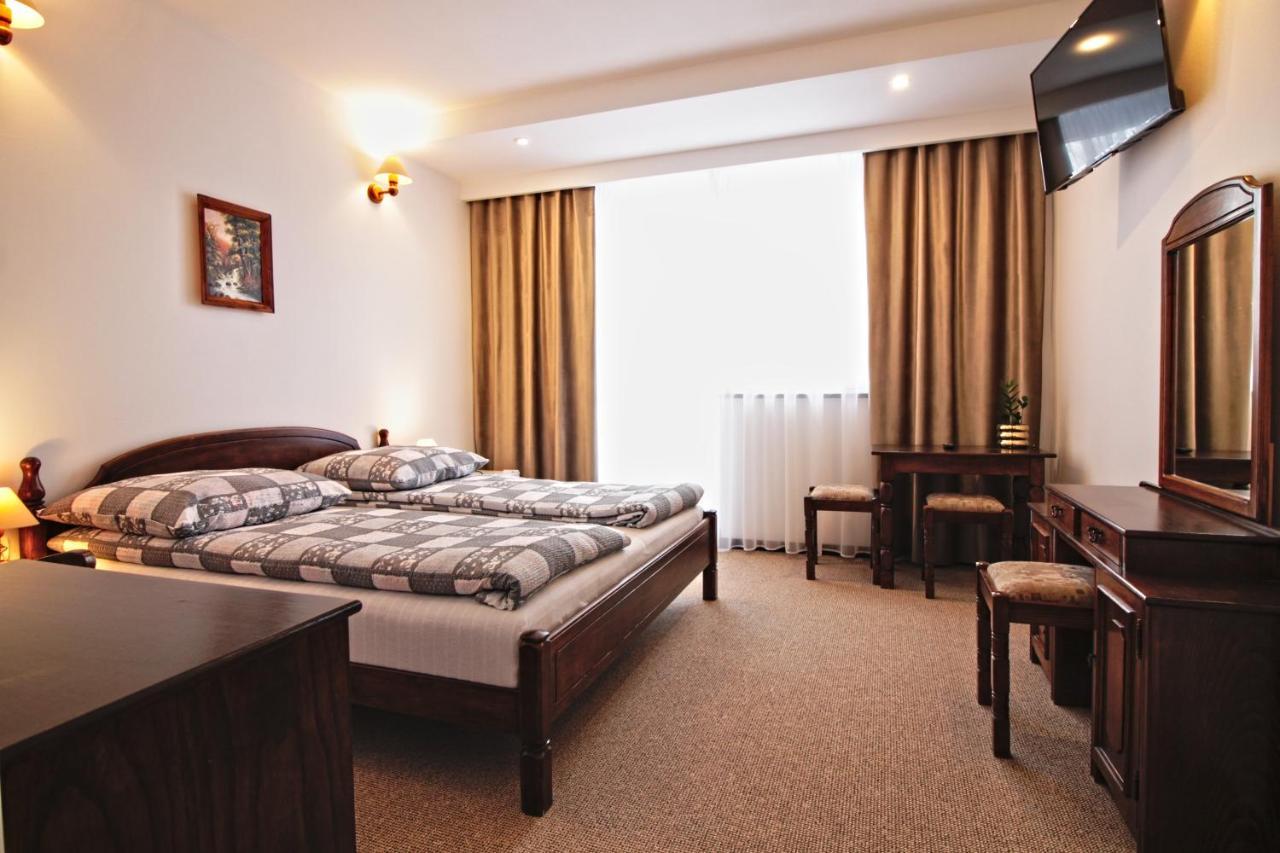 Motel Na Zbojeckiej Skawa Dış mekan fotoğraf