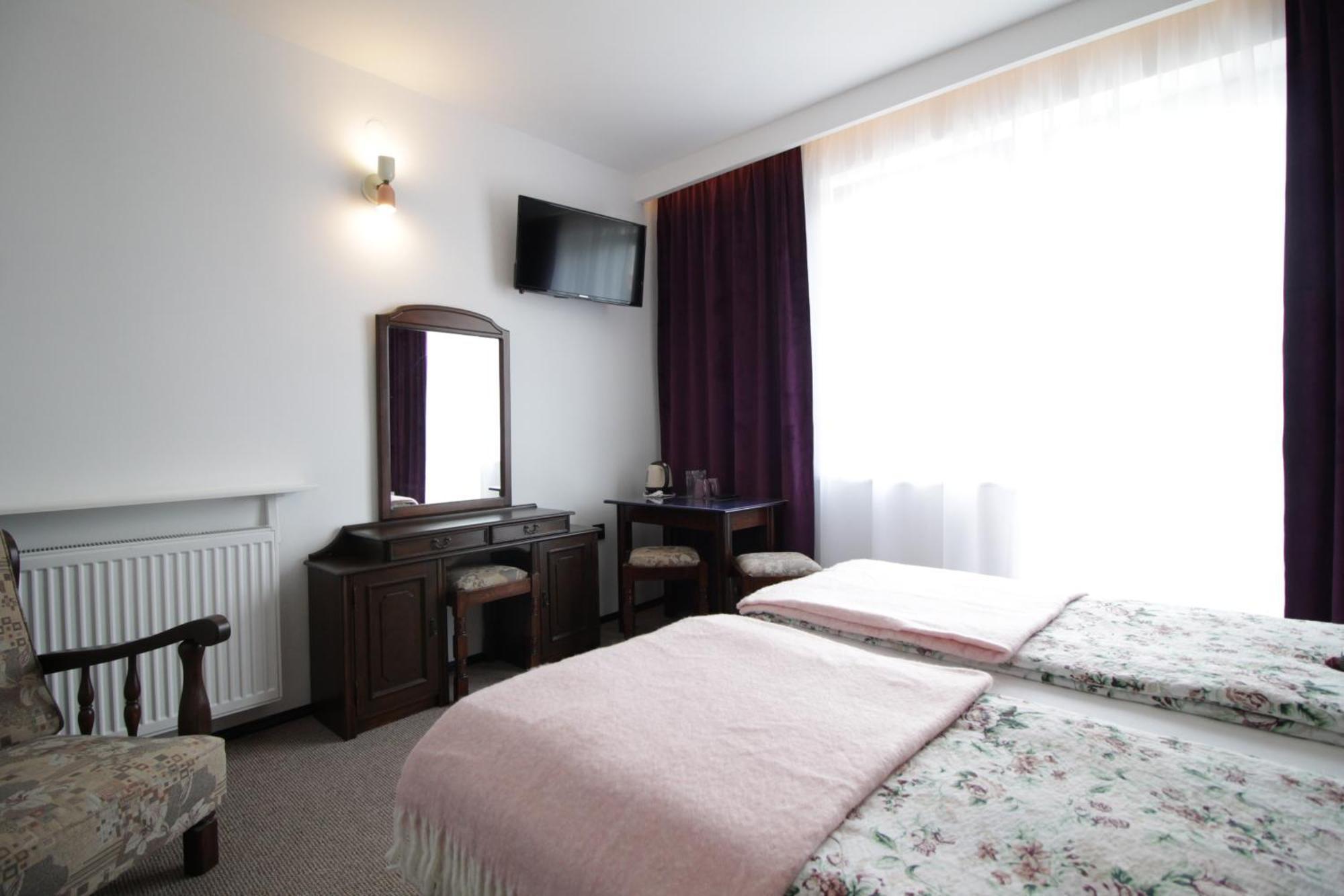 Motel Na Zbojeckiej Skawa Dış mekan fotoğraf