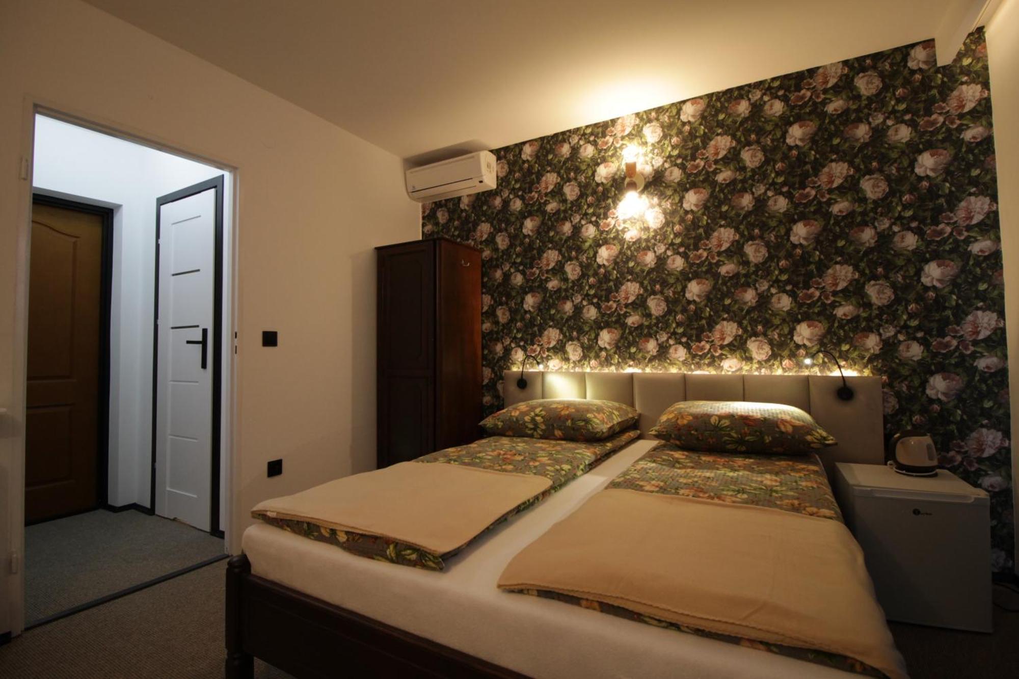 Motel Na Zbojeckiej Skawa Dış mekan fotoğraf